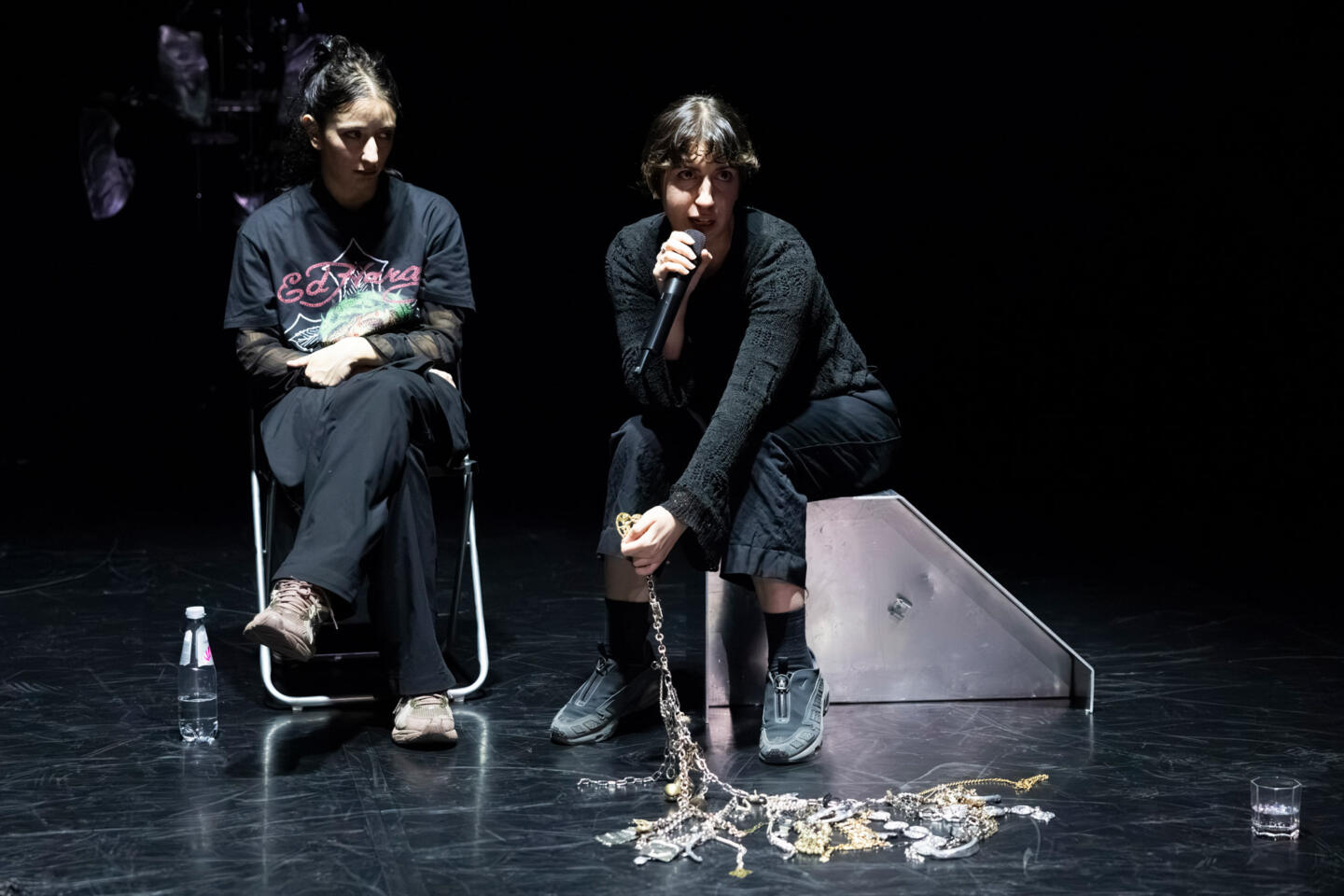 32. Mednarodni festival sodobnih umetnosti – Mesto žensk: Fotini Stamatelopoulou: Near Misses
Performans in pogovor z ustvarjalko, moderira Valerija Intihar, Španski borci, 09.10.2026  https://mestozensk.org/sl/festival/2026/dogodek/120062